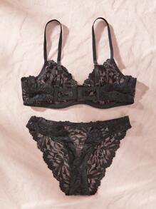 Charlaine Floral Lace Underwire Bra & Panty Lingerie Set - Black - View 2