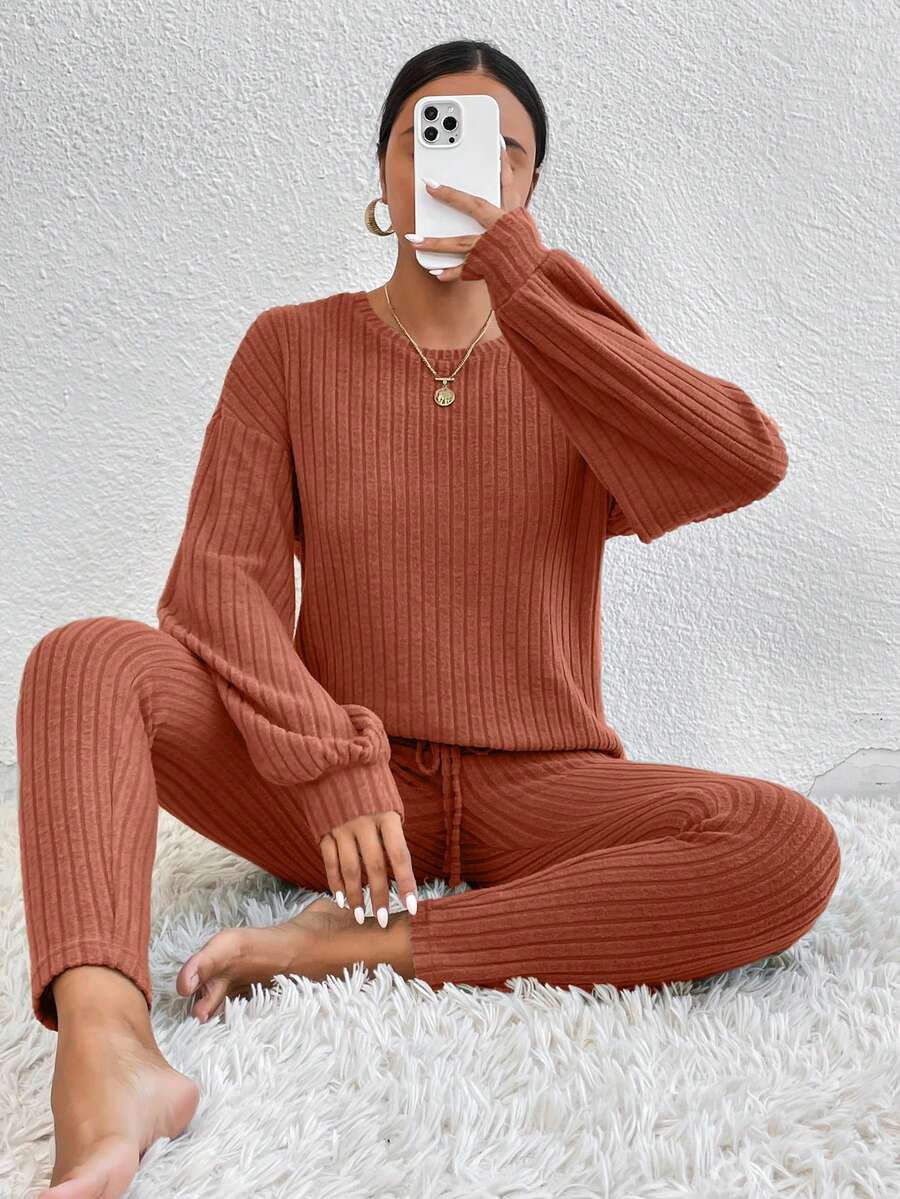 SHEIN Frenchy Quý cô Màu thuần Vòng cổ Thả vai Áo thun Và Quần Hai chiếc Bộ - màu nâu - Xem 1
