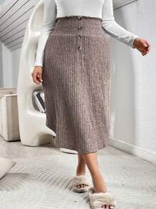 SHEIN Essnce Women's Plus Size Buttoned High Waist Skirt For Spring - Khaki - View 5