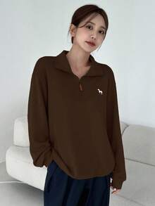 DAZY Của phụ nữ Nửa Zip Kỳ lân In Áo nỉ Với Hood - màu nâu - Xem 5