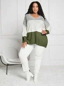 SHEIN CURVE+ Plus Size V-neck Color Block Sweater - Green - View 5