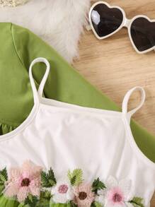SHEIN Glamorique Kids 年輕女孩荷葉邊上衣和拼色細肩帶裙子兩件套 - 綠色 - 查看 3