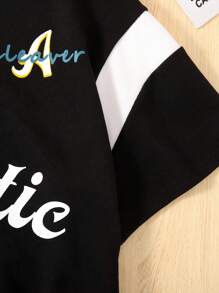 SHEIN 青少年男孩寬鬆的大學風色塊polo衫，短袖上印有字母印花和對比色領口 - 黑色 - 查看 5