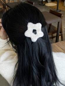 DAZY 4入組毛絨材質星形髮夾 - 彩色 - 查看 7