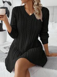 SHEIN Essnce 女款純色v領絞花針織休閒毛衣連身裙 - 黑色 - 查看 1