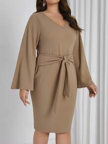 SHEIN Privé Women's Plus Size Knot Front Flare Sleeve Dress - Khaki - View 5