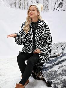 SHEIN 孕婦斑馬花紋毛絨大衣 - 黑與白 - 查看 7