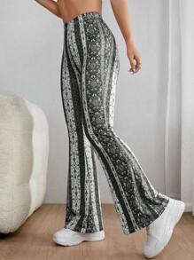 SHEIN PETITE Graphic Print Flare Leg Spring Women Pants