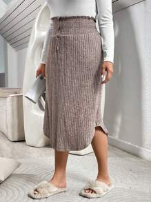 SHEIN Essnce Women's Plus Size Buttoned High Waist Skirt For Spring - Khaki - View 3
