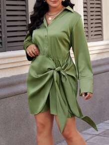 SHEIN Clasi Vestido De Talla Grande Para Mujer Con Botones, Media Tapeta Y Cintura Atada - Verde militar - Ver 4