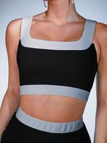 Hauture Colorblock Crop Top & Mini Skirt Two Pieces Set - Black and White - View 6