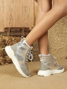 Women's Fashionable Silver Grey Hiking Boots With Thermal Lined Sports Shoes Casual Shoes