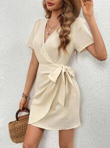 SHEIN VCAY Của phụ nữ Phong cách Đơn giản Đúng mốt Đường viền cổ chữ V & Eo Kẹp chặt Đầm - Màu be - Xem 5
