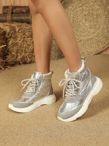 Women's Fashionable Silver Grey Hiking Boots With Thermal Lined Sports Shoes Casual Shoes