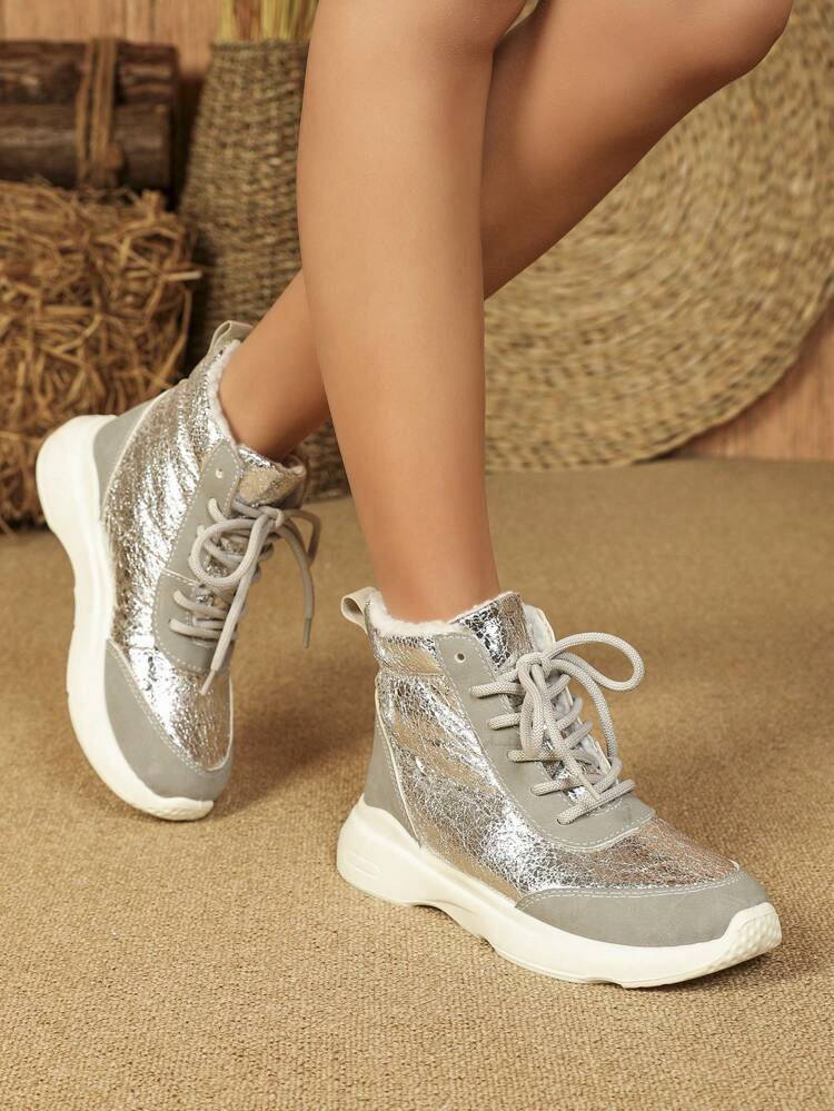 Women's Fashionable Silver Grey Hiking Boots With Thermal Lined Sports Shoes Casual Shoes