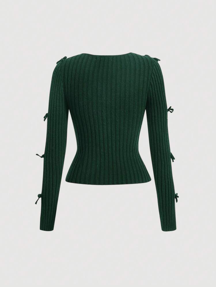 Women's Keyhole Neckline Sweater With Bow Decoration