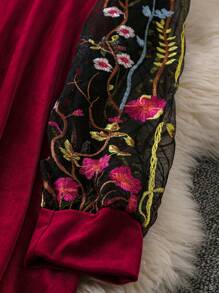 SHEIN Clasi Women's Plus Size Floral Embroidered Mesh Raglan Sleeve Dress - Red - View 3