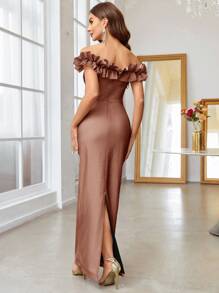 SHEIN Belle Vestido De Fiesta De Tubo Con Hombro Al Descubierto Y Borde De Volante, Decorado Con Pliegues - Burdeos - Ver 2