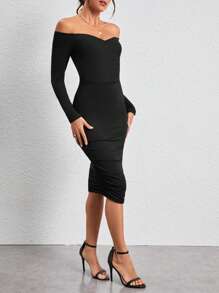 SHEIN Privé Vestido De Manga Larga Con Hombros Descubiertos Y Color Liso - Negro - Ver 4