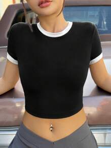 SHEIN EZwear 女士简约撞色圆领短袖修身 T 恤套头衫，适合夏季 - 黑與白 - 查看 6