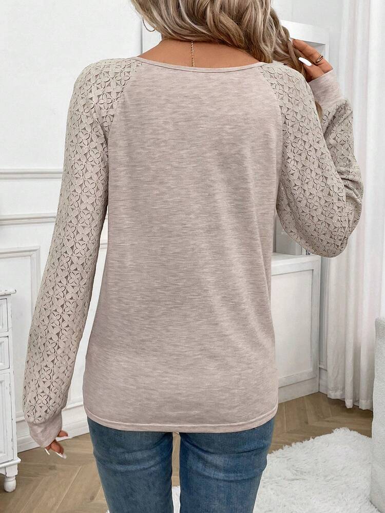 V-Neck Twist Detail T-Shirt Winter Casual