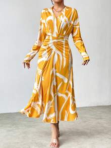 SHEIN Clasi Women's Full Print V-neck Long Sleeve Pleated Dress - Yellow - View 3