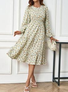 SHEIN LUNE 女款荷葉邊花卉燈籠袖連身裙 - 綠色 - 查看 5