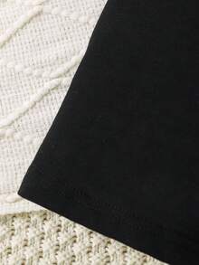 SHEIN 2入組幼童男孩條紋袖口短袖polo衫 - 彩色 - 查看 4