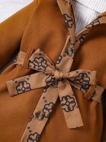 SHEIN 2 szt. Dziecko Chłopcy Wypoczynek Elegancki Vintage  Geometryczny Nadrukowany Weałniany Garnitur Z Paskiem , Jesień/zima - Brązowy - Zobacz 4