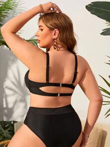 SHEIN Swim Curve Letni zestaw kostiumów kąpielowych w jednolitym kolorze i dużych rozmiarach