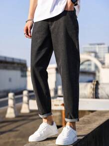 Manfinity Homme Jeans casuales entallados para hombre con bolsillos en diagonal, jeans negros lisos y ajustados, jeans cargo negros lisos lavados, regalos para esposo y novio