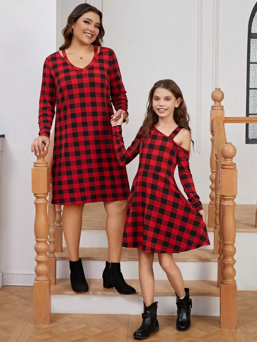 SHEIN LUNE 女式加大码红色格纹不对称领口连衣裙 - 彩色 - 查看 1