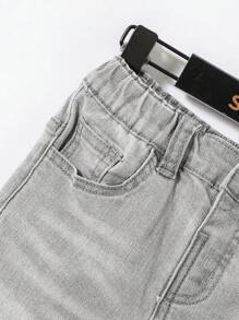SHEIN Young Boy Ripped Frayed Washed Grey Denim Jeans ,For Spring And Summer Young Boy Outfits