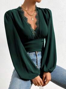 Chiquease 睫毛蕾絲邊燈籠袖短款襯衫