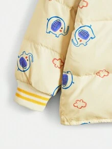 Abrigo acolchado con diseño de elefante y nube encantador para bebé niño