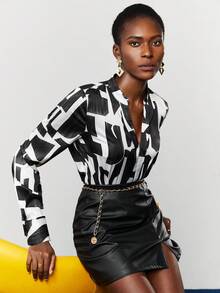 Maija 女士全印花短袖襯衫,v領口設計 - 彩色 - 查看 9