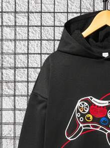 SHEIN 青少年男孩舒適遊戲手把印花連帽運動衫,適合休閒穿著 - 黑色 - 查看 5
