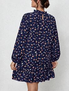 SHEIN Franclia 大尺碼花卉印花燈籠袖連身裙 - 藏蓝色 - 查看 2