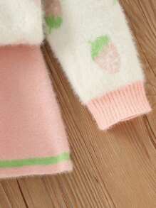 SHEIN Conjunto De Suéter Y Falda Con Patrón De Fresa Para Niñas Pequeñas - Beis - Ver 3