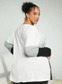 SHEIN CURVE+ 女性加大尺寸色塊t卹 - 白色 - 查看 2