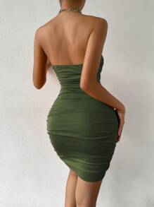 Chiquease Cut Out Chain Strap Ruched Side Backless Halter Bodycon Dress - Green - View 2