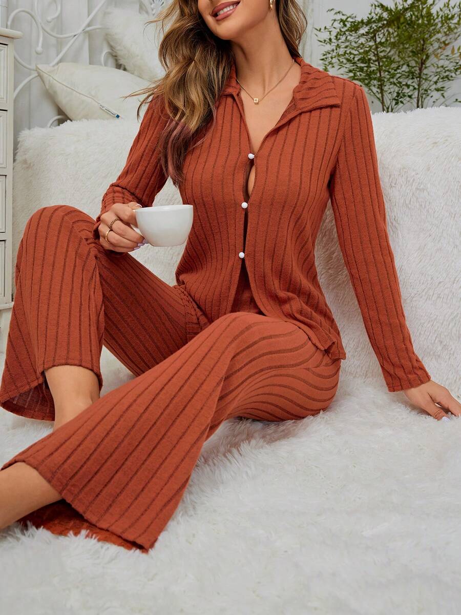 女款純色翻領扣環口袋羅紋針織休閒套裝 - 棕色 - 查看 1