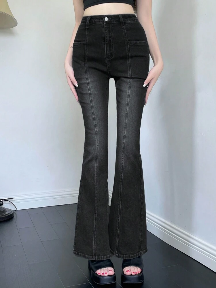 Women's Mid-rise Flared Jeans With Normal Waistline