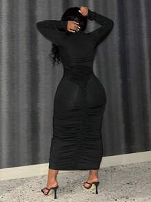 Slaydiva 加大优雅纯色修身深 V 领褶皱加大码连衣裙