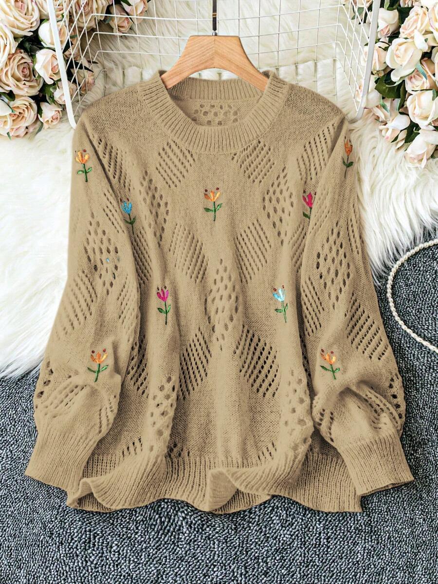 Calvaya Áo len cổ tròn thêu hoa cỡ lớn, thích hợp mặc mùa thu đông. - Màu Khaki - Xem 1