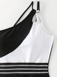 SHEIN Swim Traje De Baño De Una Pieza Con Bloques De Color Asimétrico - Blanco y Negro - Ver 3