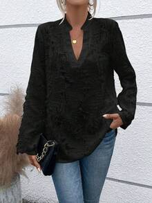 SHEIN LUNE 女性款v領開衩卷起袖子襯衫 - 黑色 - 查看 3