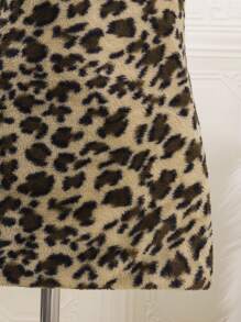 SHEIN Little Girls' Lovely Casual Leopard Print Furry Short Sleeve Dress With Round Neckline, Autumn