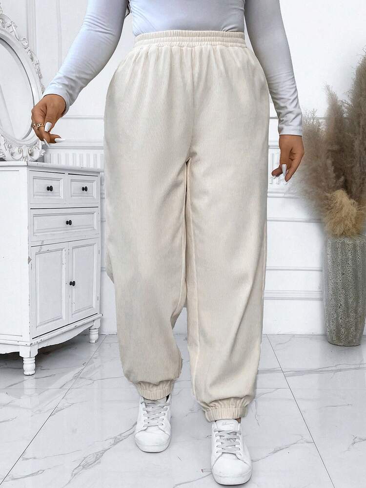 Plus Size Solid Color Elastic Waist Ankle-length Pants