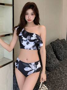 DAZY Conjunto de bikini de una sola hombro floral negro y blanco para verano y vacaciones en la playa, con volantes, traje de baño tipo tankini